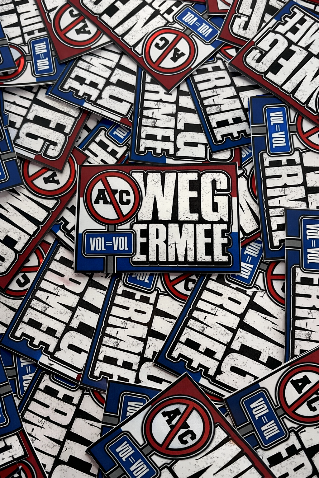 AZC weg ermee mini stickers (5,2x7,4 CM)