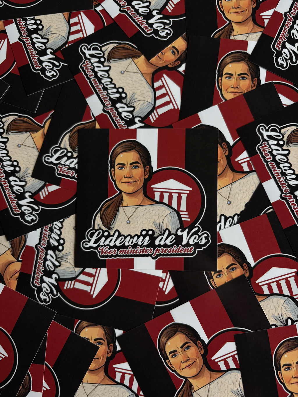 PRE ORDER Lidewij de Vos voor minister president stickers (10x10 CM)
